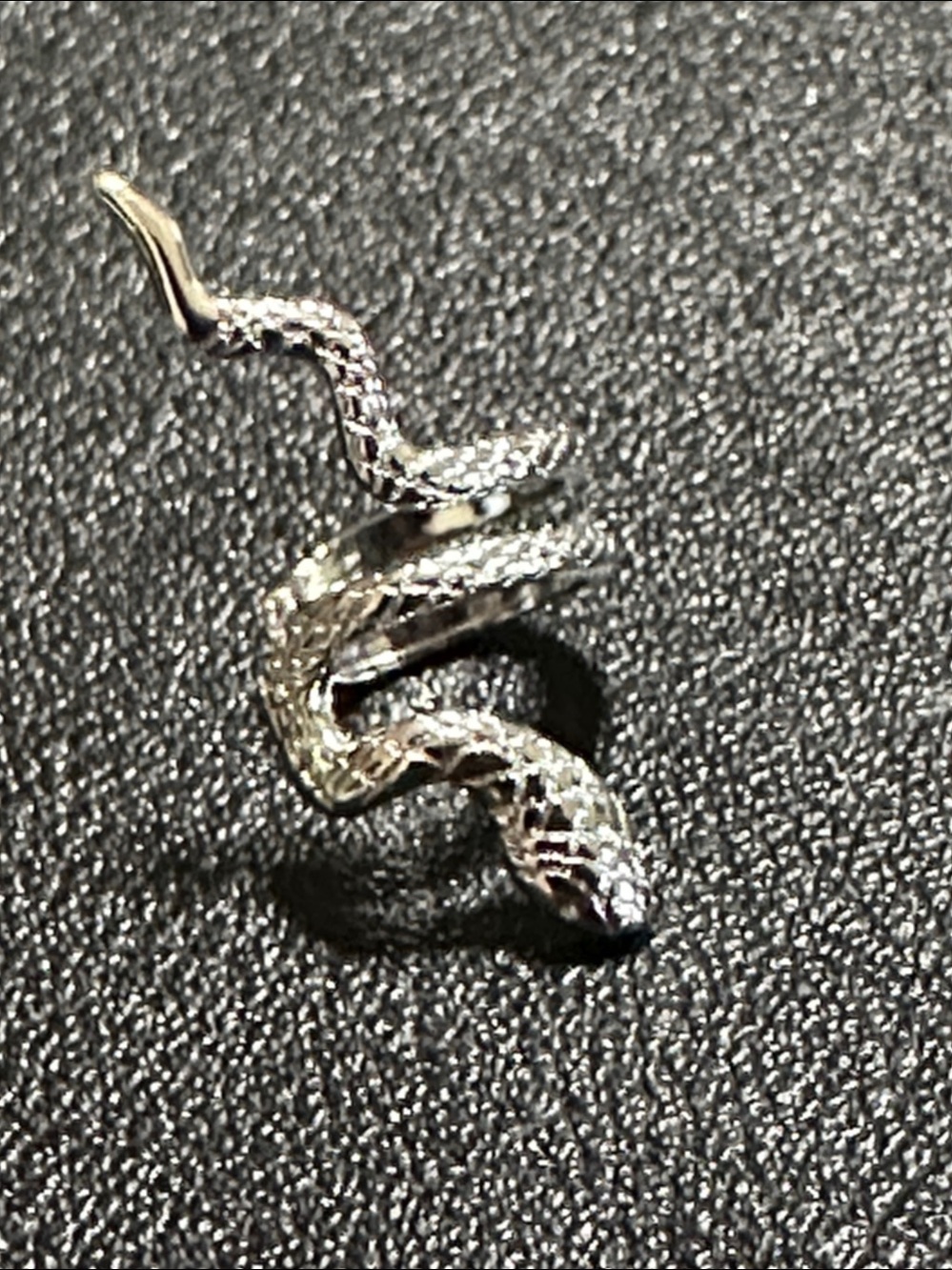 NEW Silver Tone Snake Ear Cuff Non-Piercing Cartilage Wrap Earring